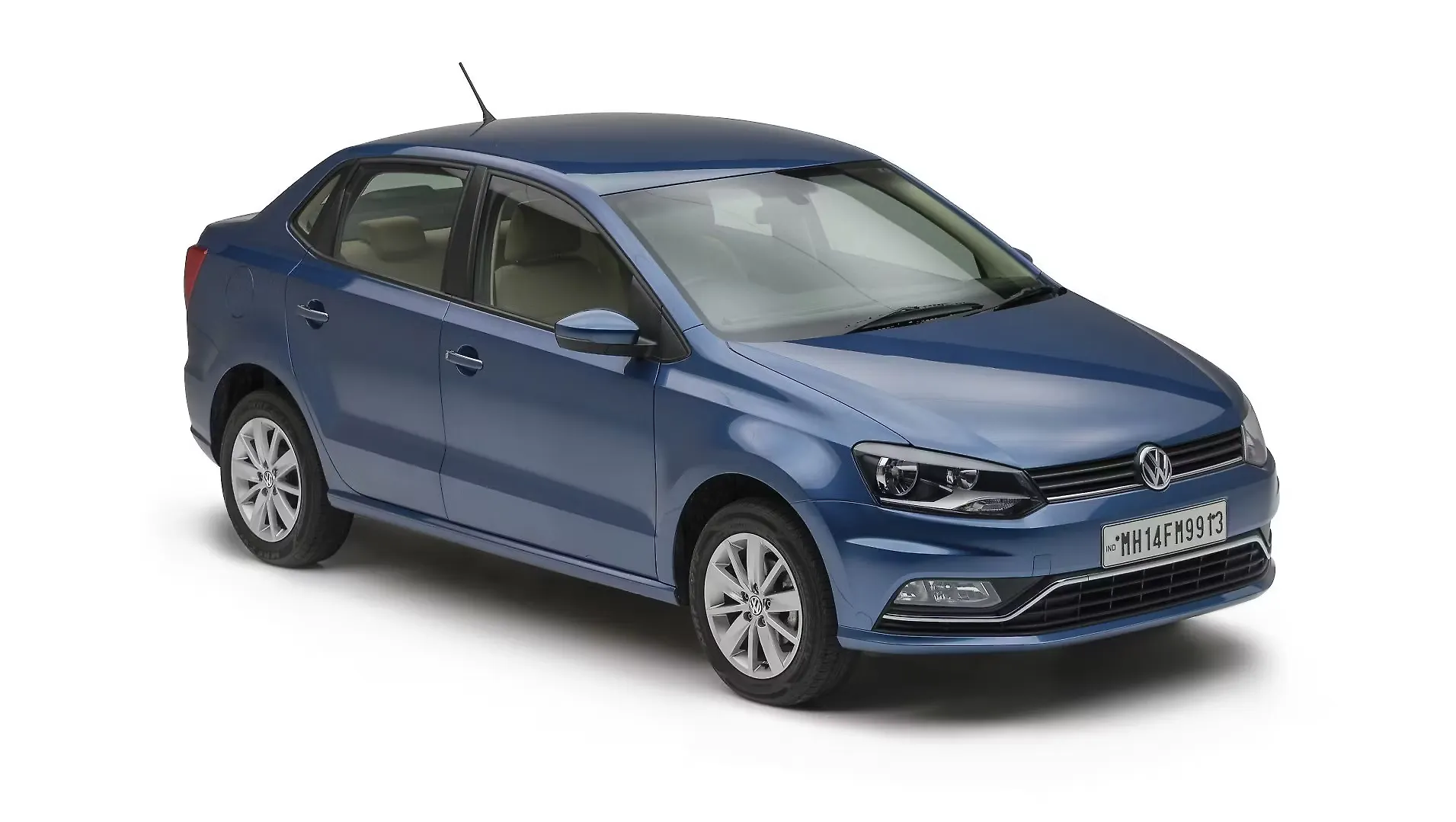 Volkswagen Ameo Highline1.0L (P) (Ameo Top Model) On Road Price, Specs