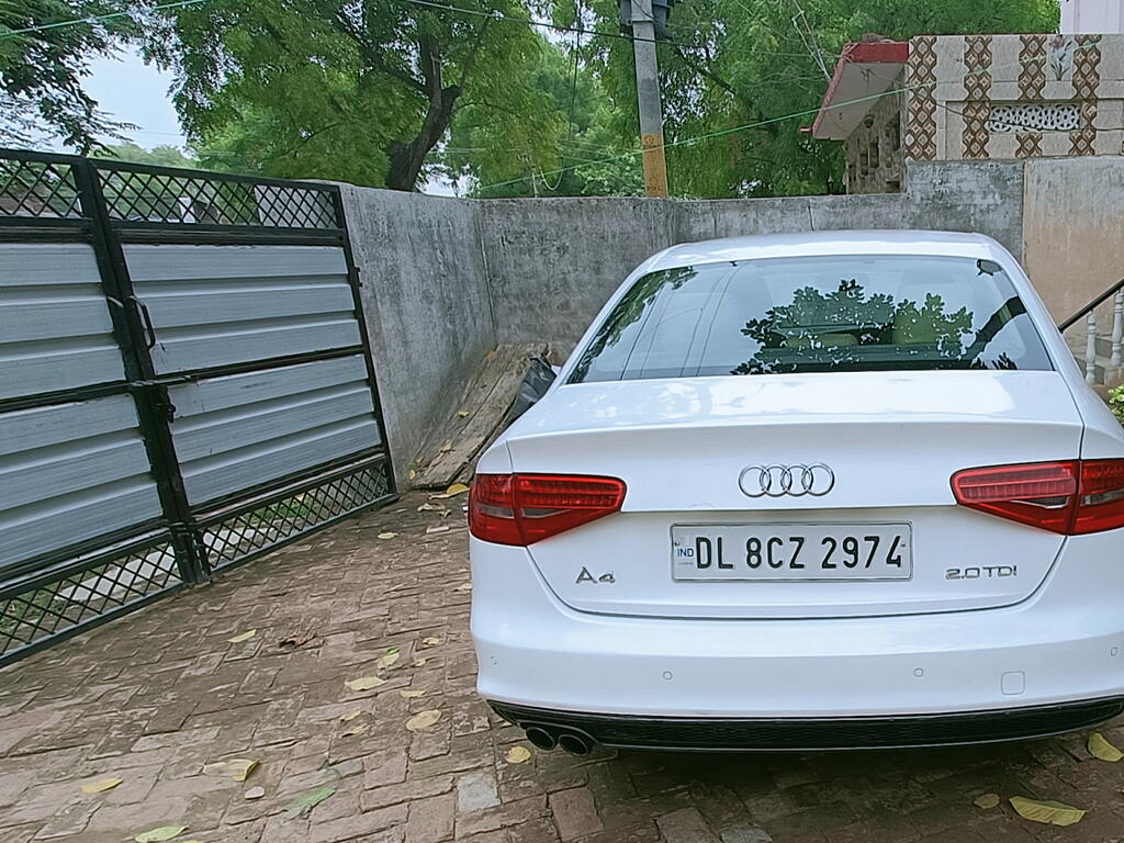 Second Hand Audi A4 [2013-2016] 2.0 TDI (177bhp) Premium in Lucknow
