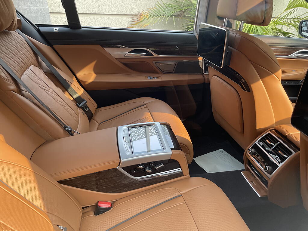 Second Hand BMW 7 Series [2019-2023] 730Ld DPE Signature in Gurgaon