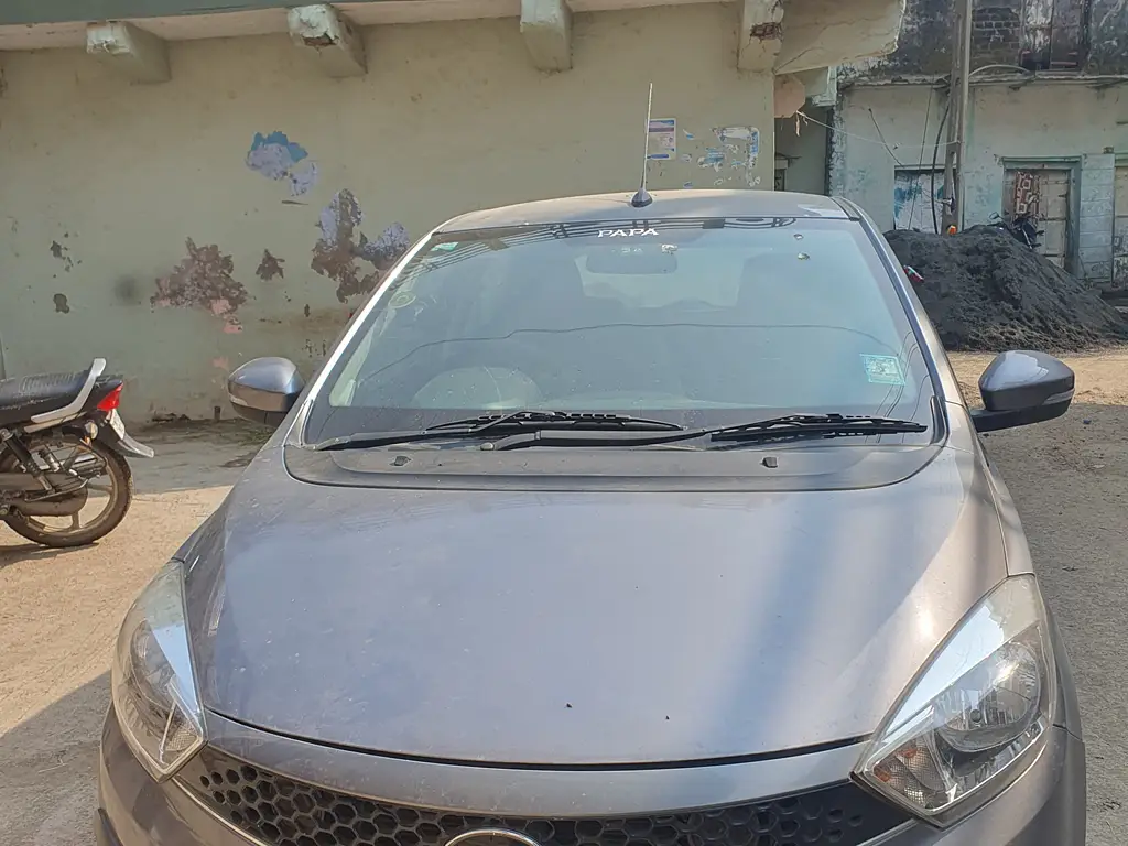 Used Tata Tiago [2016-2020] Revotorq XZ(O) in Indore
