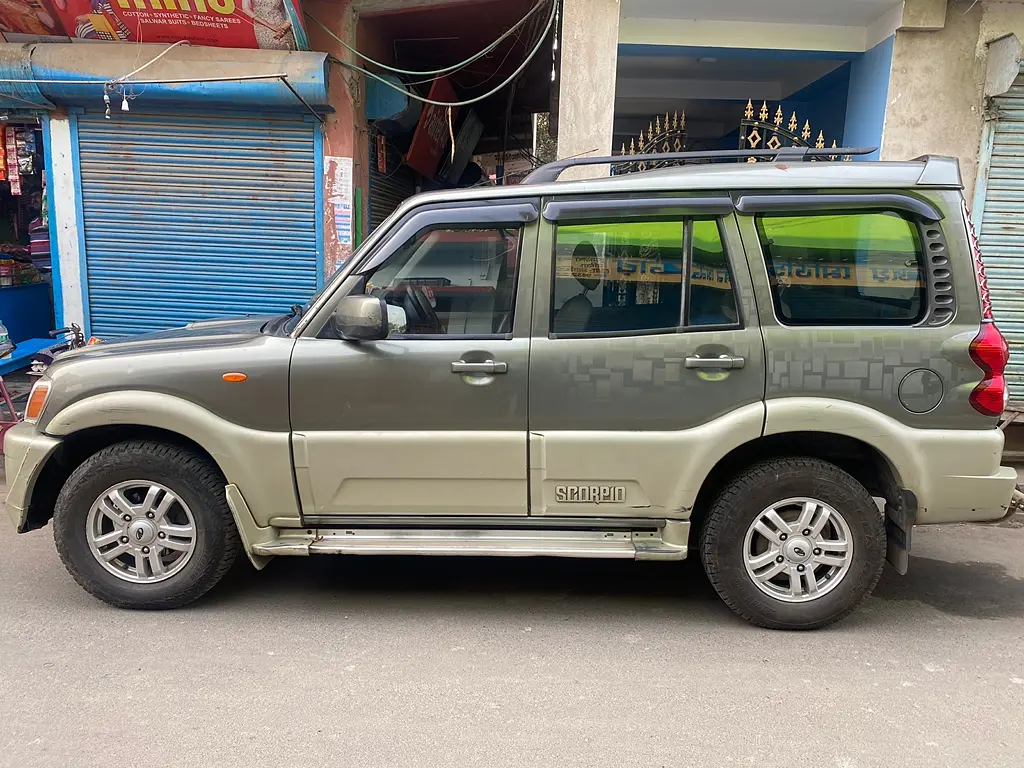 Second Hand Mahindra Scorpio [2009-2014] VLX 2WD Airbag BS-IV in Kolkata