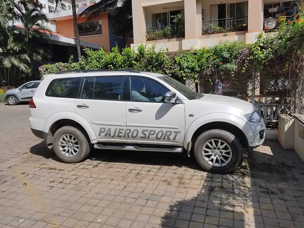 Second Hand Mitsubishi Pajero Sport 2.5 AT in Bangalore