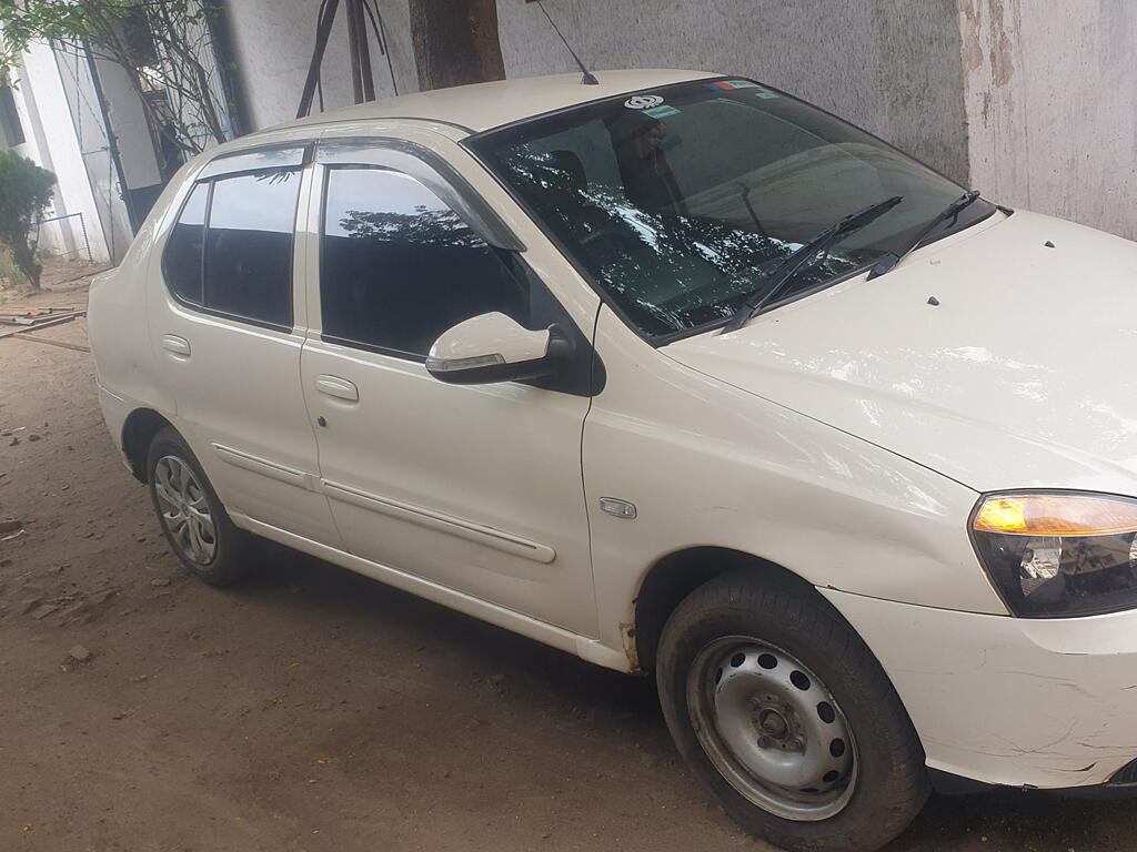 Used 2015 Tata Indigo eCS [2013-2018] LS TDI BS-III for sale at Rs. 3,00,000 in Ramgarh Cantt