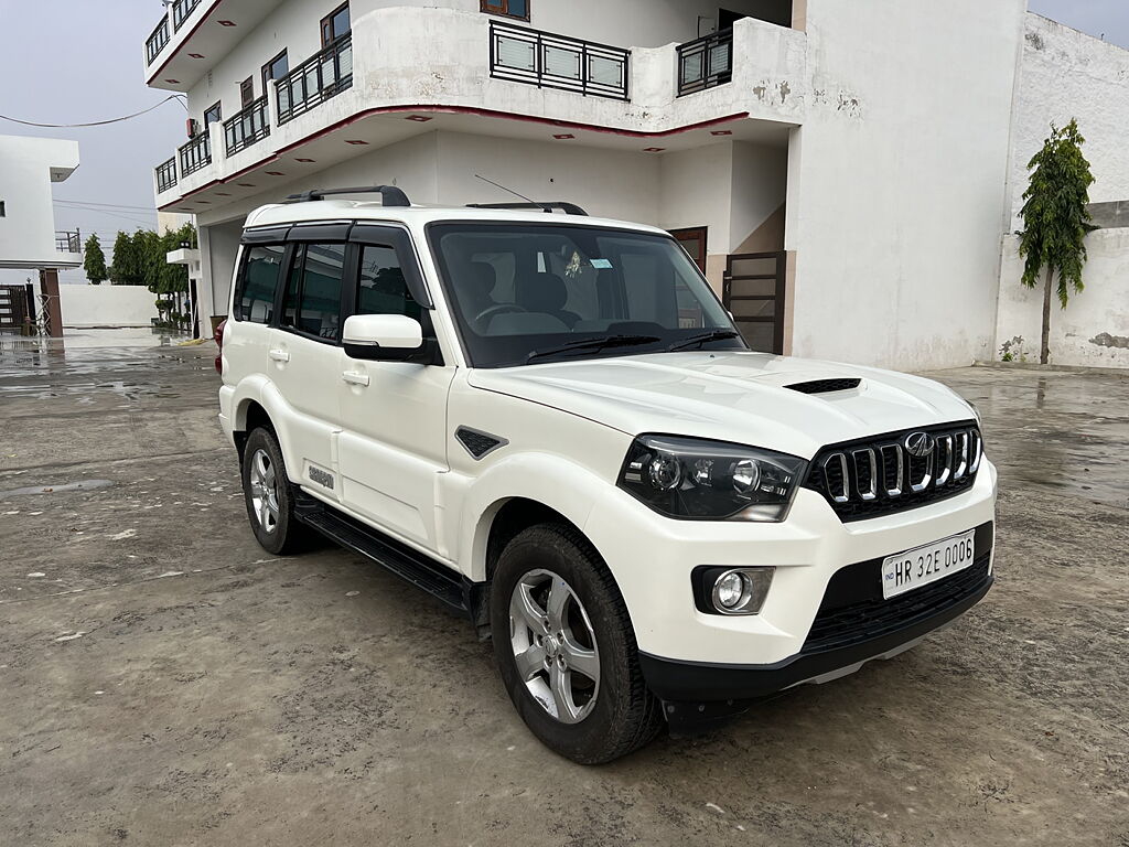Used 2018 Mahindra Scorpio Getaway 2WD BS IV for sale at Rs. 11,50,000 in Gurgaon
