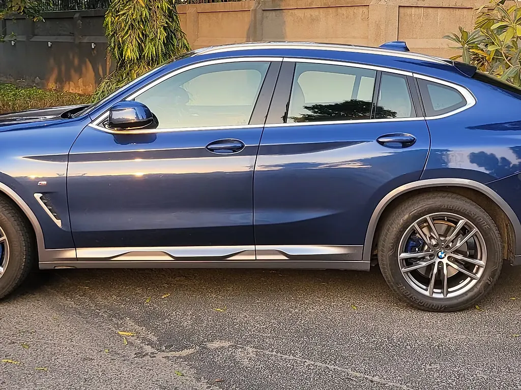 Used 2021 BMW X4 [20192022] xDrive30d M Sport X for sale at Rs. 61