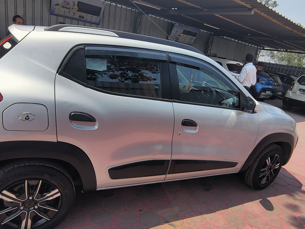 Used Renault Kwid [2022-2023] CLIMBER (O) 1.0 AMT Dual Tone in Hyderabad