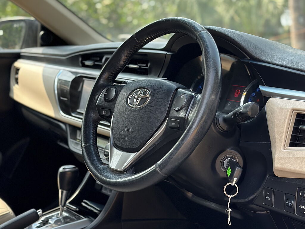 Used Toyota Corolla Altis [2014-2017] G AT Petrol in Mumbai