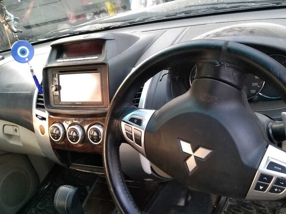 Used Mitsubishi Pajero Sport 2.5 AT in Dehradun