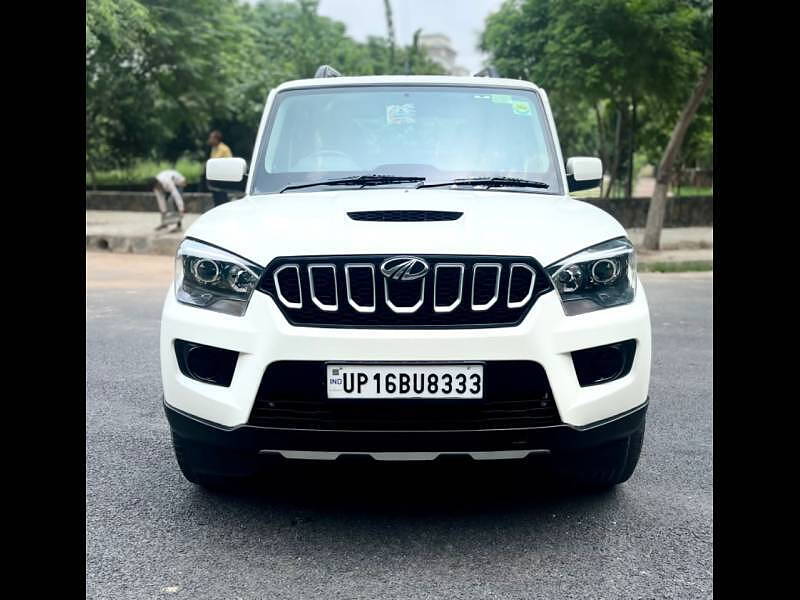Used 2018 Mahindra Scorpio 2021 S7 120 2WD 8 STR for sale at Rs. 12,49,000 in Delhi