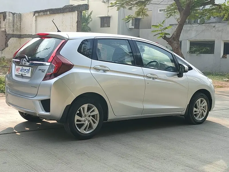 Second Hand Honda Jazz [2015-2018] V AT Petrol in Indore