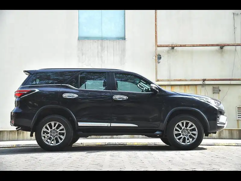 Second Hand Toyota Fortuner 4X4 AT 2.8 Diesel in Kolkata