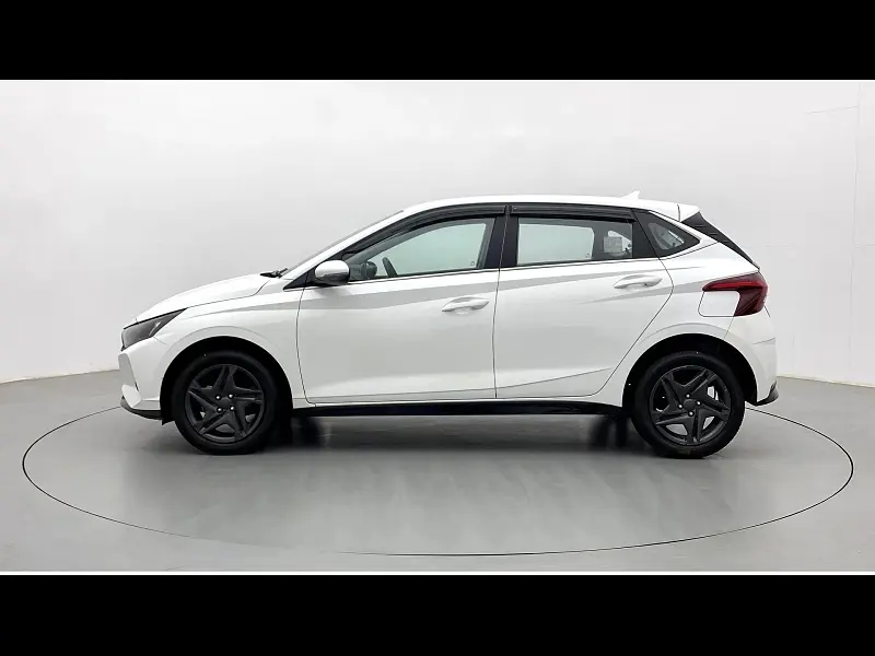 Used Hyundai i20 Sportz 1.2 IVT in Hyderabad