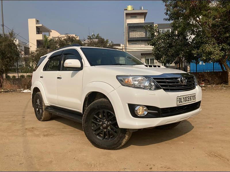 Toyota Fortuner [2012-2016] 3.0 4x2 AT