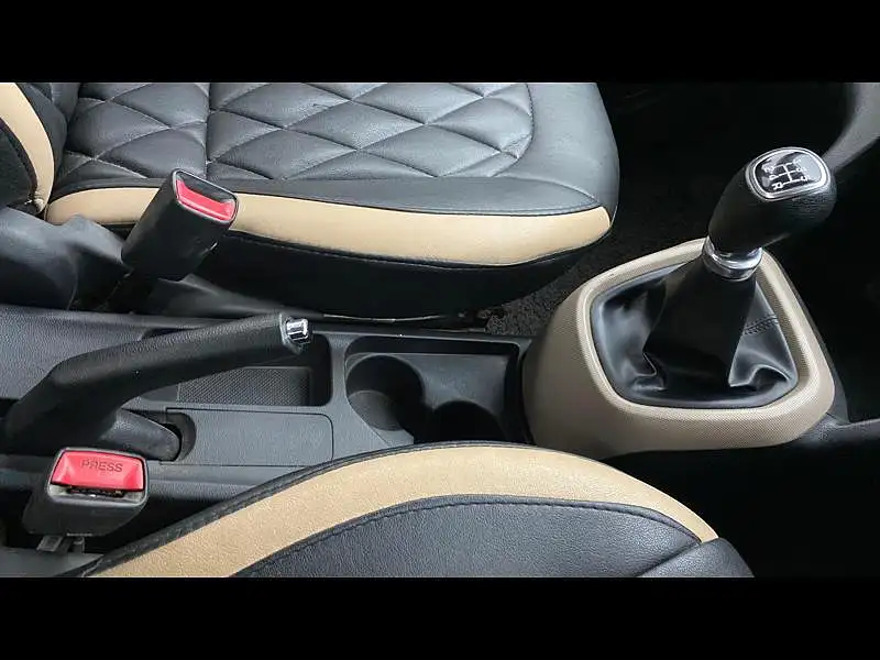 Second Hand Hyundai Grand i10 Asta 1.2 Kappa VTVT in Bangalore