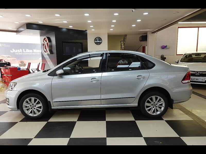 Second Hand Volkswagen Vento [2014-2015] Highline Petrol in Bangalore