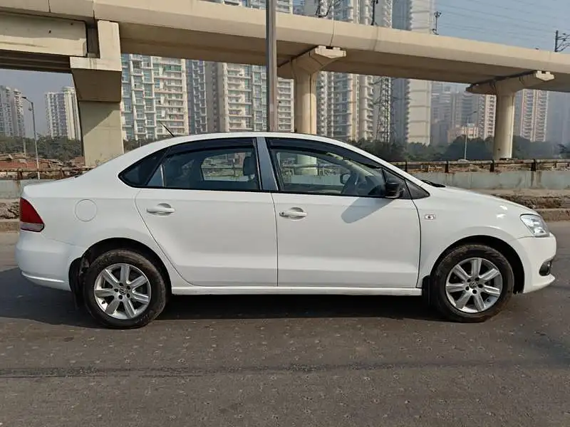 Second Hand Volkswagen Vento [2010-2012] Highline Petrol in Noida