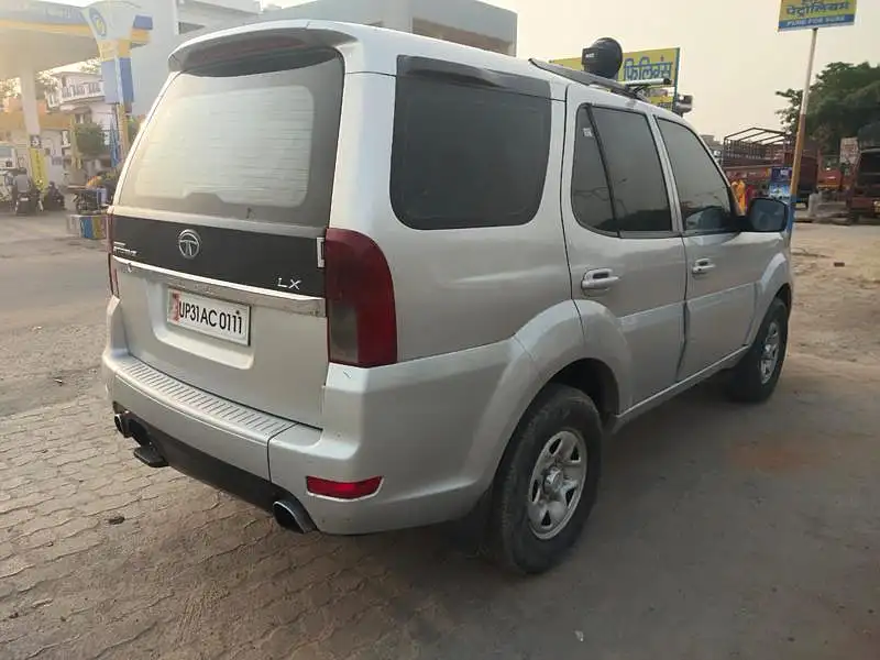 Second Hand Tata Safari Storme [2012-2015] 2.2 LX 4x2 in Lucknow