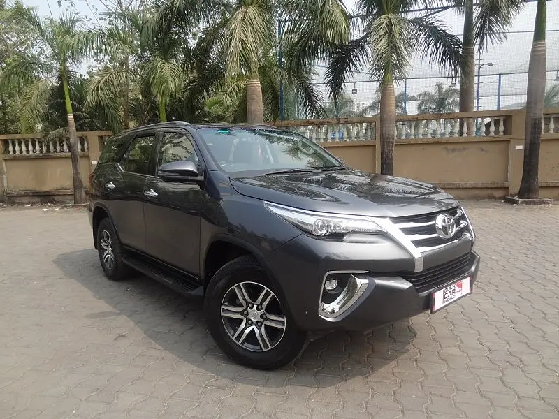 Used Toyota Fortuner [2016-2021] 2.8 4x2 AT [2016-2020] in Mumbai