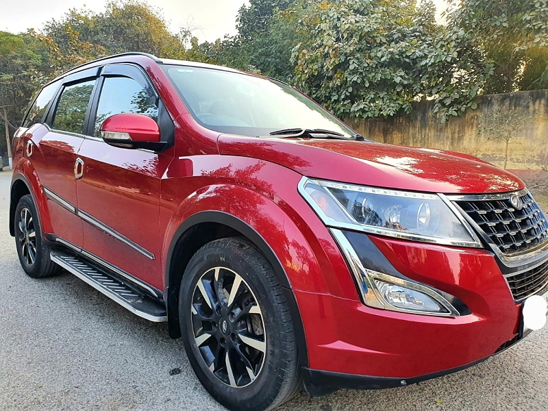 Used 2019 Mahindra XUV500 W11(O) [2018-2020] for sale at Rs 