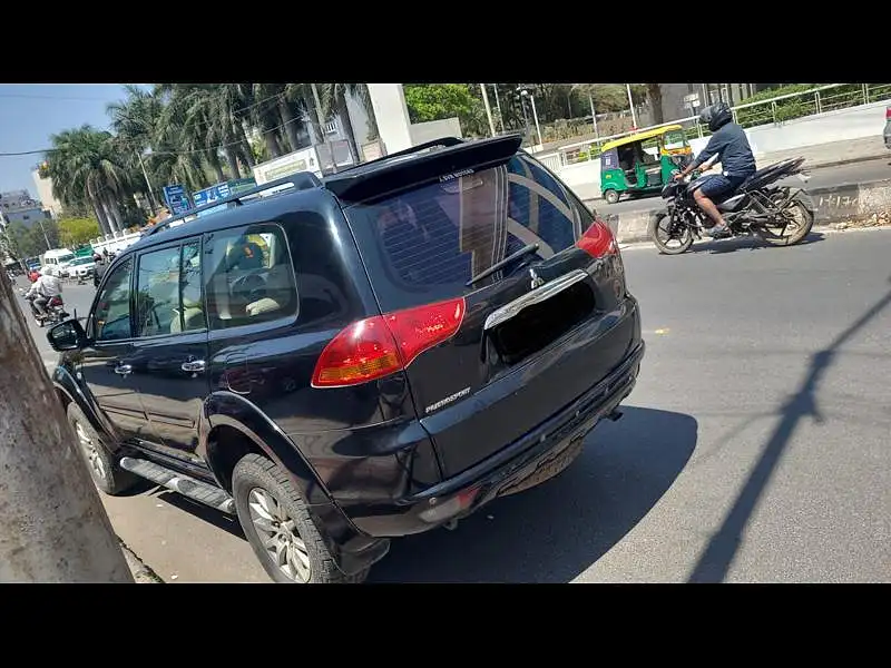 Second Hand Mitsubishi Pajero Sport 2.5 MT in Bangalore