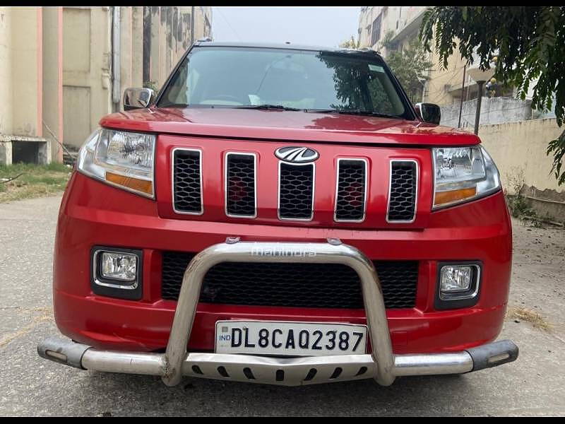Used 2017 Mahindra TUV300 [2015-2019] T8 AMT for sale at Rs. 6,25,000 in Delhi