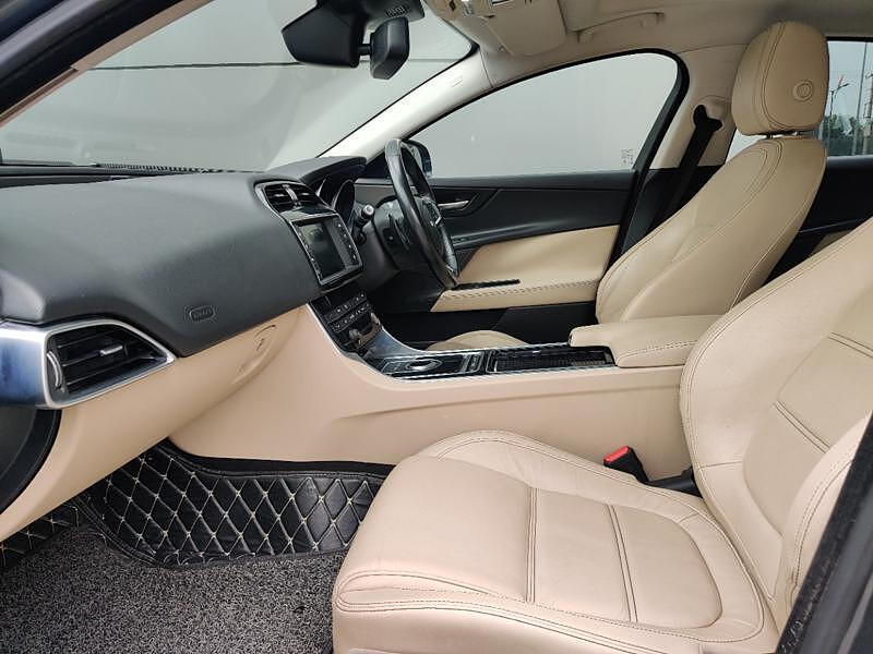 Second Hand Jaguar XE [2016-2019] Prestige Diesel in Gurgaon
