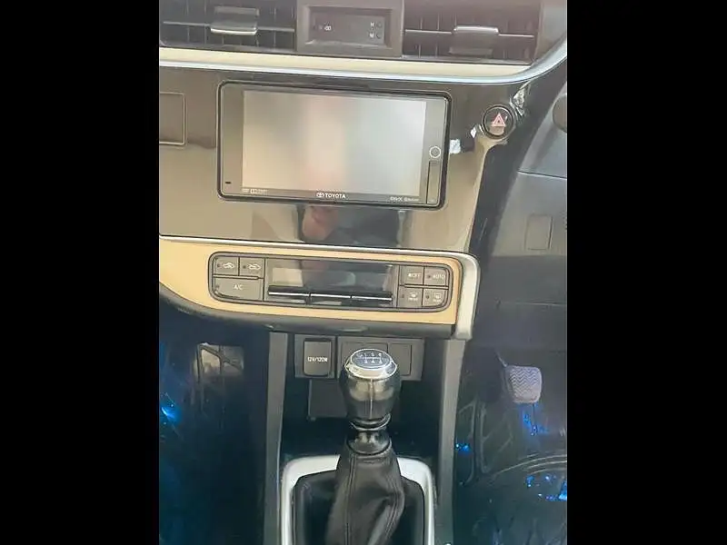 Second Hand Toyota Corolla Altis [2014-2017] GL Petrol in Delhi