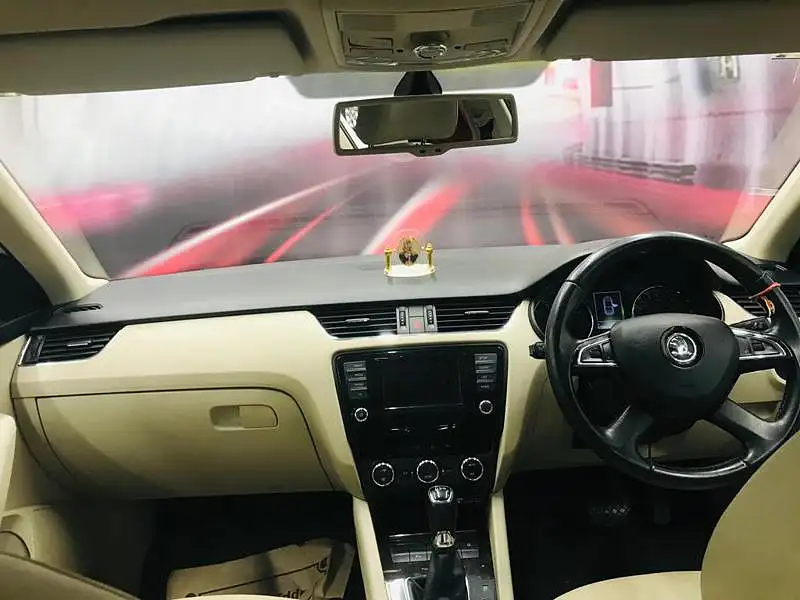 Second Hand Skoda Octavia [2013-2015] Elegance 1.8 TSI AT in Bangalore