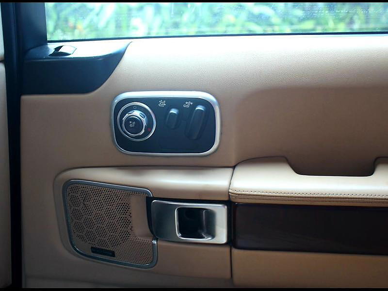 Second Hand Land Rover Range Rover [2010-2012] 4.4 V8 SE Diesel in Mumbai