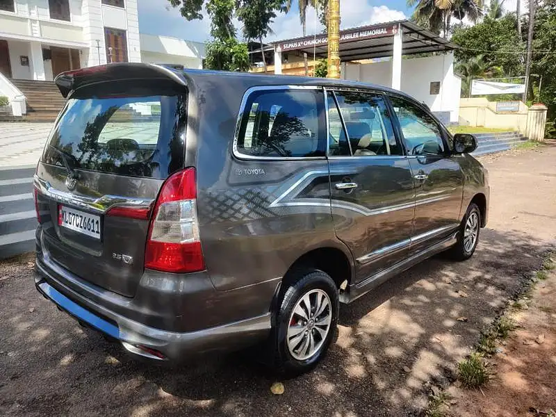 Second Hand Toyota Innova [2015-2016] 2.5 VX BS IV 7 STR in Kochi