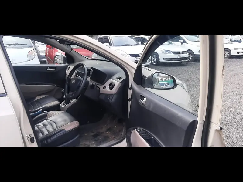 Second Hand Hyundai Grand i10 Sportz (O) U2 1.2 CRDi [2017-2018] in Nashik