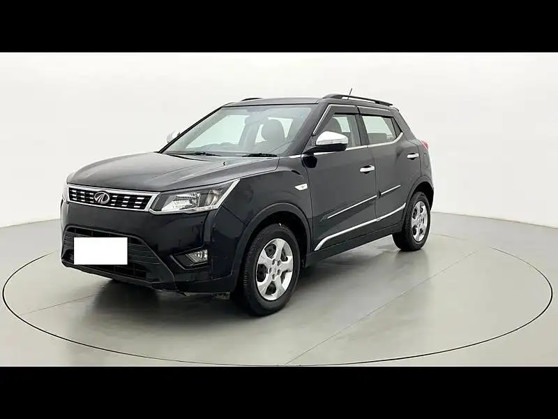 Second Hand Mahindra XUV500 [2015-2018] W6 in Delhi