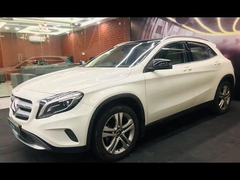 Second Hand Mercedes-Benz GLA [2017-2020] 200 d Sport in Bangalore