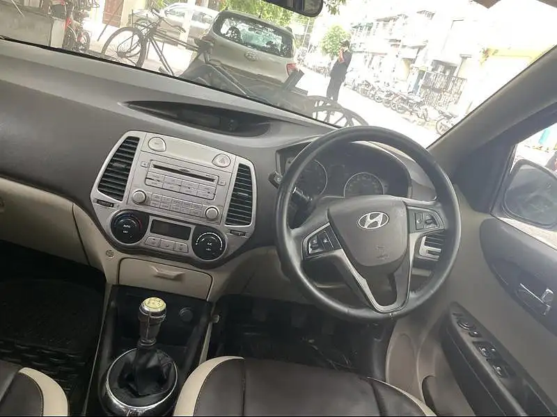 Second Hand Hyundai i20 [2008-2010] Sportz 1.2 (O) in Delhi