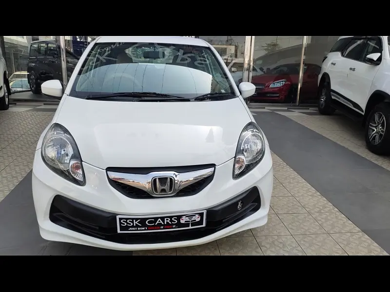 Second Hand Honda Brio [2011-2013] S MT in Lucknow
