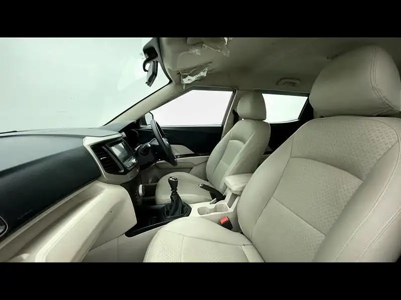 Second Hand Mahindra XUV500 [2015-2018] W6 in Delhi
