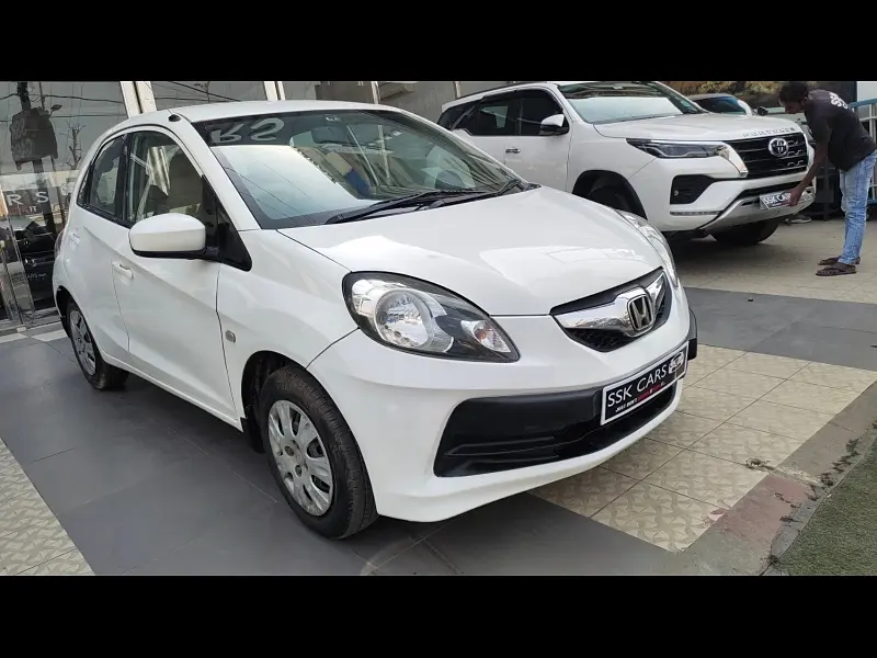 Second Hand Honda Brio [2011-2013] S MT in Lucknow