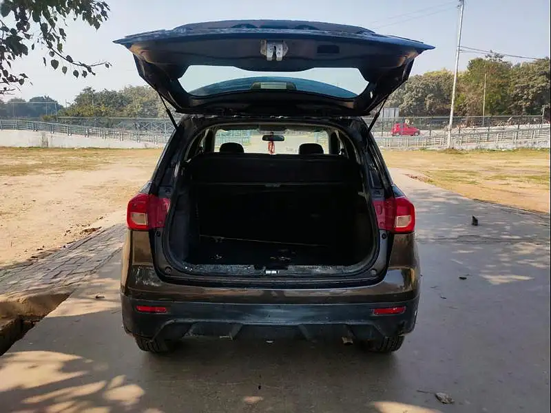 Second Hand Maruti Suzuki Vitara Brezza [2016-2020] VDi in Lucknow