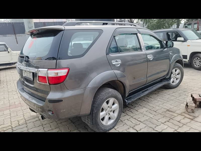 Used Toyota Fortuner [2009-2012] 3.0 MT in Lucknow