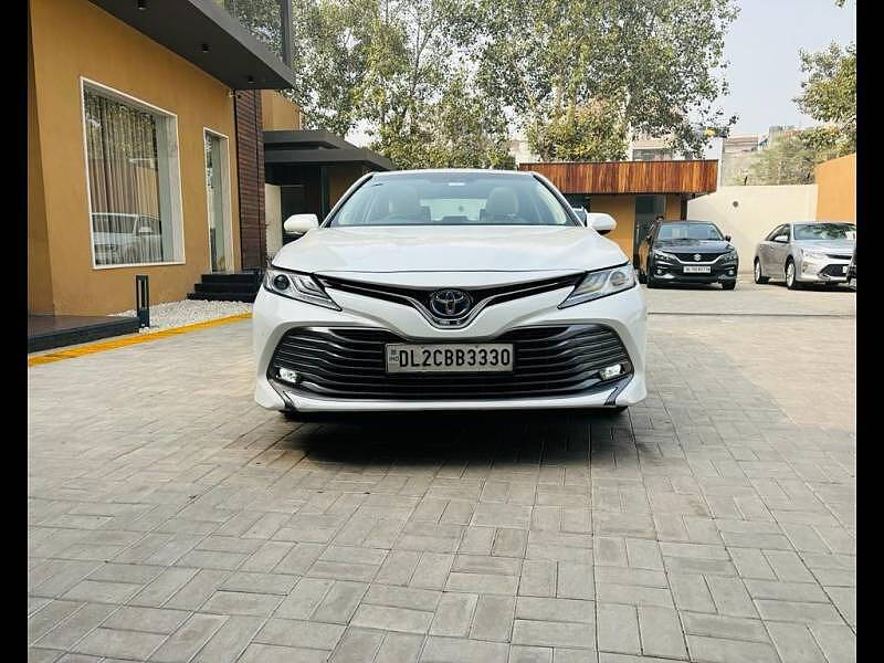 Used 2020 Toyota Camry Hybrid for sale at Rs. 36,25,000 in Delhi