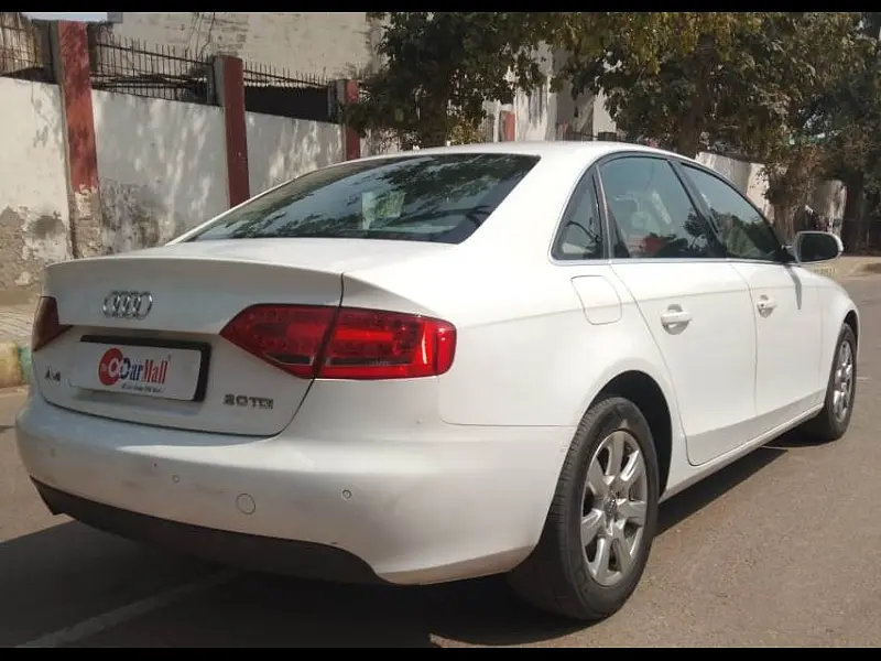Second Hand Audi A4 [2008-2013] 2.0 TDI Sline in Agra