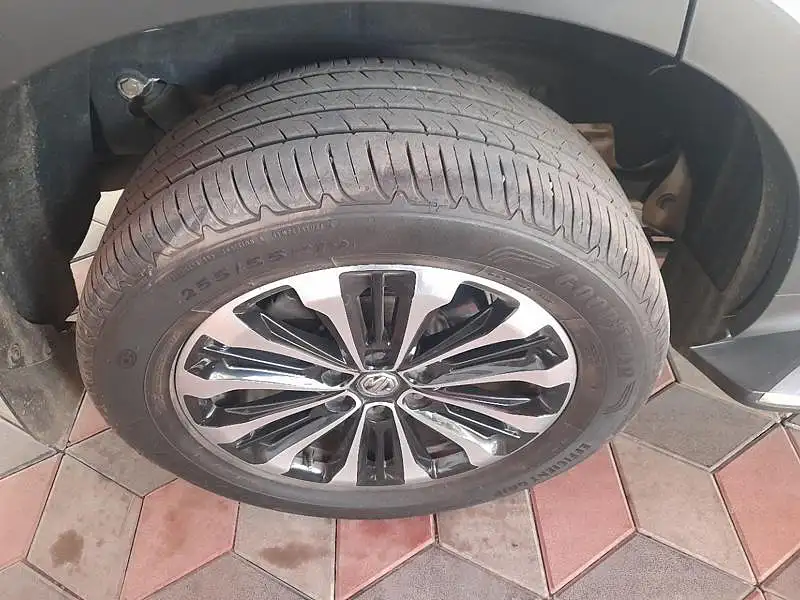 Used MG Gloster [2020-2022] Savvy 6 STR 2.0 Twin Turbo 4WD in Mumbai