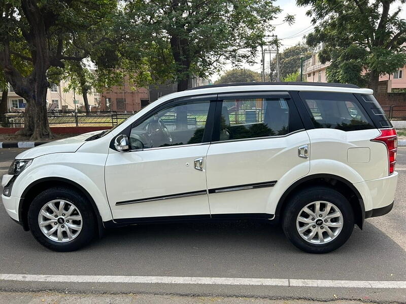 Second Hand Mahindra XUV500 [2015-2018] W10 AWD AT in Chandigarh