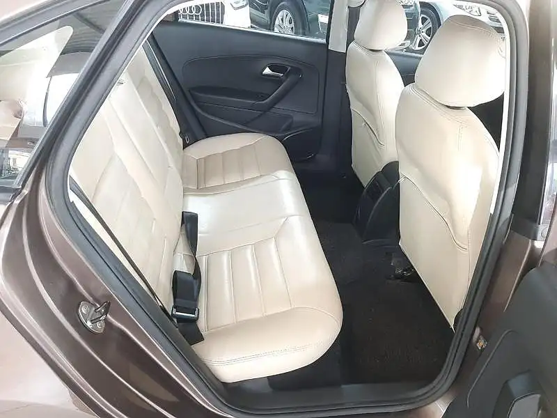 Used Volkswagen Vento [2014-2015] Comfortline Petrol AT in Bangalore