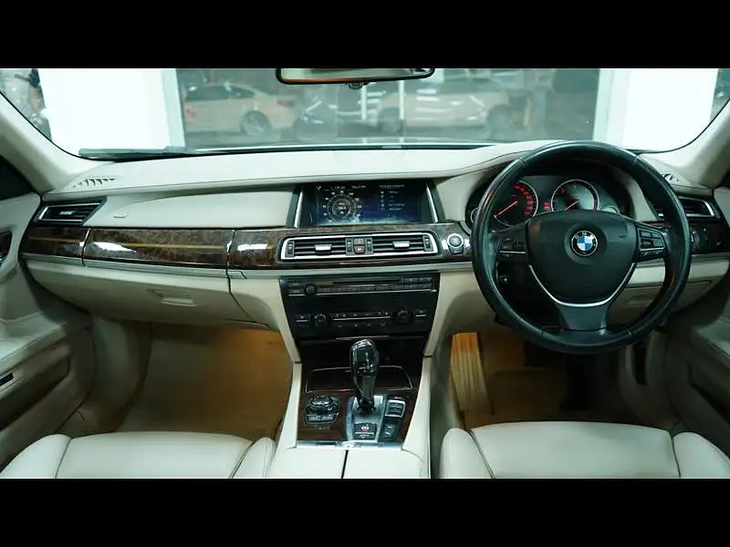 Second Hand BMW 7 Series [Import Pre-2007] 730d Sedan in Chennai