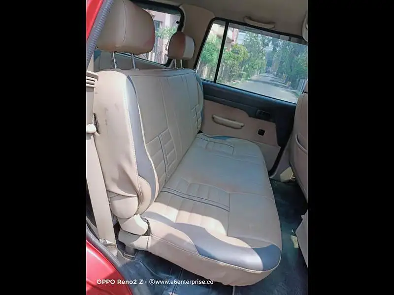 Second Hand Chevrolet Tavera Neo 3-10 STR BS-III in Kolkata
