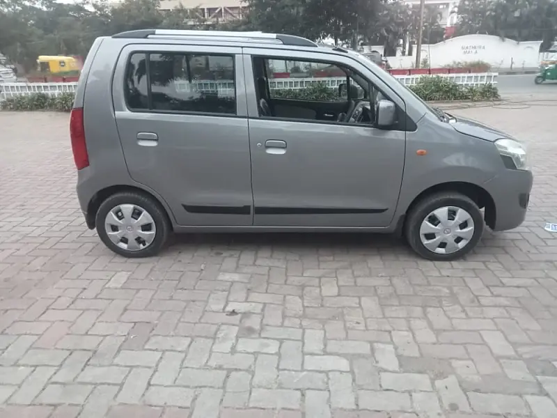 Used Maruti Suzuki Wagon R 1.0 [2014-2019] VXI+ AMT in Indore