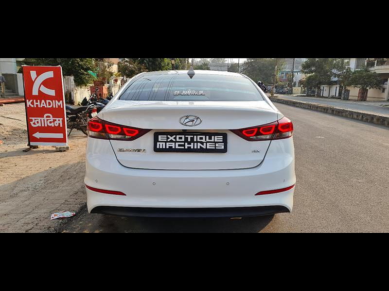 Second Hand Hyundai Elantra [2016-2019] 1.6 SX (O) AT in Lucknow