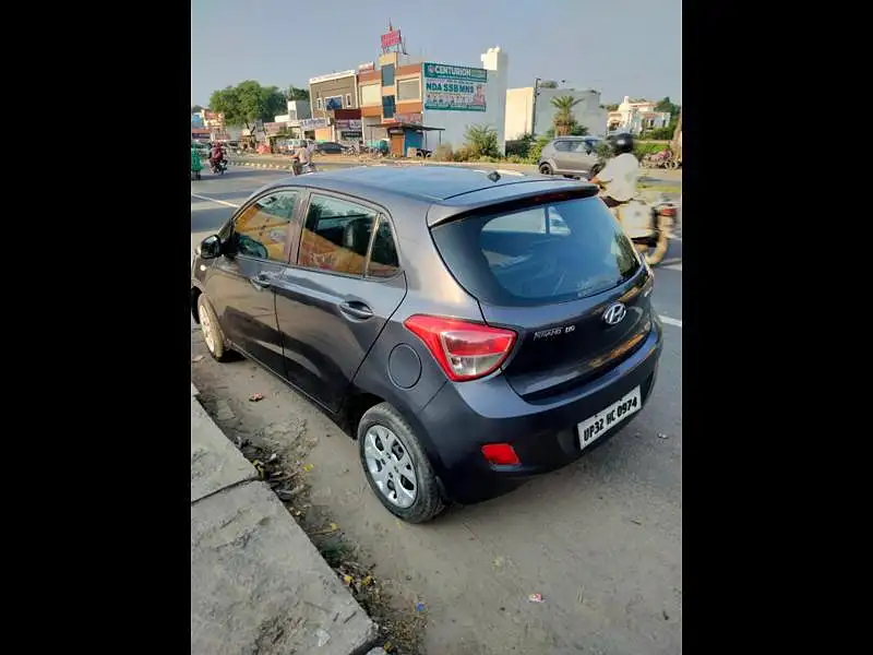 Second Hand Hyundai Grand i10 Magna U2 1.2 CRDi in Lucknow