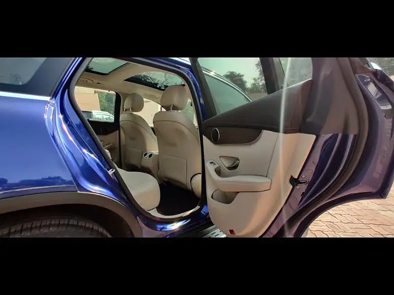 Second Hand Mercedes-Benz GLC 220d 4MATIC Progressive in Lucknow